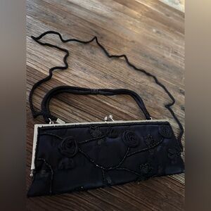Valerie Stevens Black Floral Embroidered Evening Clutch
